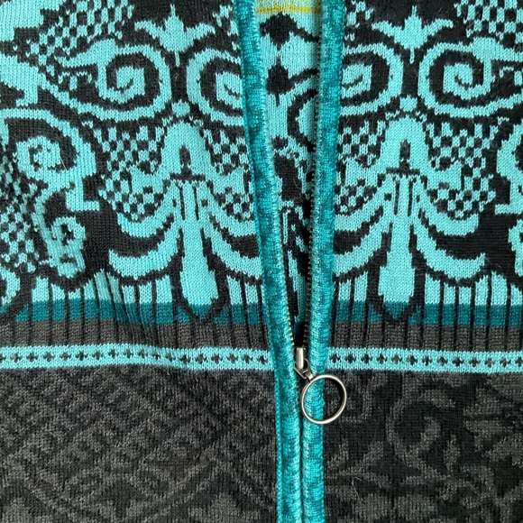 Icelandic Design Women's Wool Blend Nordic Fair Isle Zip Up Cardigan Sweater - Picture 5 of 7